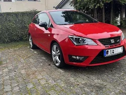 Rot Gebraucht 2015 Cupra Ibiza Kleinwagen | 9.900 € (Fairer Preis)