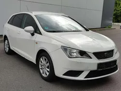 Weiß Gebraucht 2013 Seat Ibiza ST Style Kombi | 2.399 € (Guter Preis)