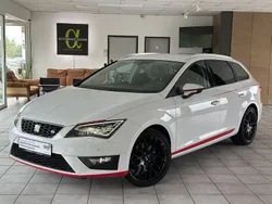 Weiß Gebraucht 2016 Seat Leon ST FR Kombi | 15.490 € (Fairer Preis)
