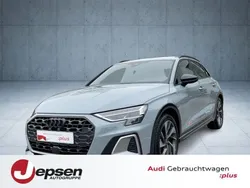 Grau Gebraucht 2025 Audi A3 e-tron Sport Kleinwagen | 46.980 €