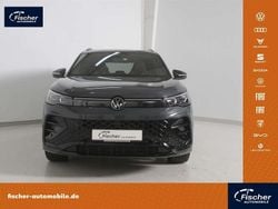 Grau Gebraucht 2024 VW Tiguan Style SUV | 45.940 € (Guter Preis)