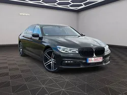 Schwarz Gebraucht 2018 BMW 750 Sport Line Limousine | 27.999 €
