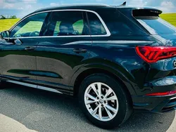 Schwarz Gebraucht 2019 Audi Q3 S-Line SUV | 26.900 € (Guter Preis)