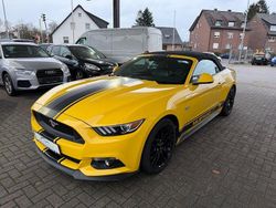 Gelb Gebraucht 2016 Ford Mustang GT Convertible Cabrio | 38.990 € (Fairer Preis)