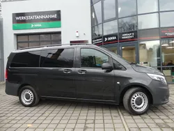 Graphitgrau metallic Gebraucht 2020 Mercedes Vito Van / Kleinbus | 34.800 € (Guter Preis)