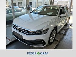 Gletscherweiß Gebraucht 2022 VW Passat GTE Kombi | 25.940 € (Fairer Preis)