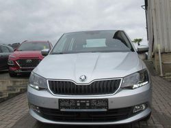 Silber Gebraucht 2015 Skoda Fabia Style Kleinwagen | 12.790 € (Fairer Preis)