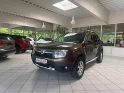 Braun Gebraucht 2011 Dacia Duster Prestige SUV | 6.999 € (Etwas zu teuer)