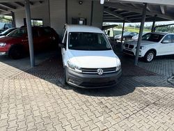 Weiß Gebraucht 2017 VW Caddy Van / Kleinbus | 11.900 € (Etwas zu teuer)
