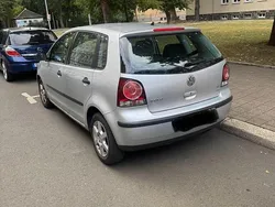 Silber Gebraucht 2005 VW Polo Kleinwagen | 2.300 € (Fairer Preis)