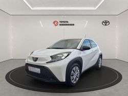 Schneeweiß Gebraucht 2024 Toyota Aygo X Business Edition SUV | 15.888 € (Fairer Preis)