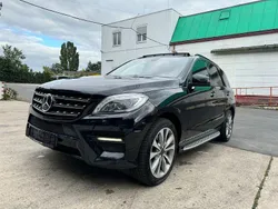 Schwarz Gebraucht 2012 Mercedes ML350 SUV | 12.890 € (Fairer Preis)