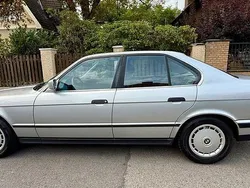Silber Gebraucht 1990 BMW 525 Limousine | 15.000 €