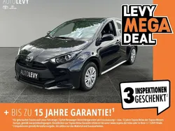 Schwarz Gebraucht 2021 Toyota Yaris Comfort Kleinwagen | 12.890 € (Fairer Preis)