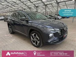 Grau Gebraucht 2022 Hyundai Tucson Trend SUV | 25.870 € (Guter Preis)