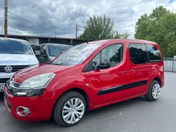 Rot Gebraucht 2012 Citroën Berlingo Van / Kleinbus | 4.999 € (Fairer Preis)