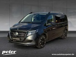 Graphitgrau Gebraucht 2025 Mercedes V220 Style Van / Kleinbus | 63.990 €