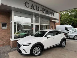 Weiß Gebraucht 2016 Mazda CX-3 Exclusive-Line SUV | 13.450 € (Fairer Preis)