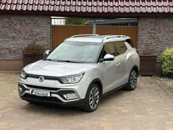 Silber Gebraucht 2016 Ssangyong XLV Crystal SUV | 9.999 € (Guter Preis)