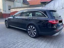 Schwarz Gebraucht 2019 Mercedes E220 Kombi | 32.500 € (Etwas zu teuer)