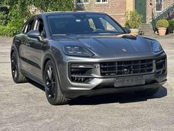 Quarzitgraumetallic Gebraucht 2024 Porsche Cayenne Coupe Coupé | 107.790 € (Fairer Preis)