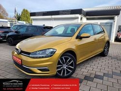 Gelb Gebraucht 2018 VW Golf VII Sound Limousine | 13.990 € (Fairer Preis)