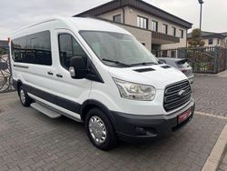 Weiß Gebraucht 2016 Ford Transit Trend Kombi | 13.990 € (Teuer)