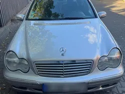 Grau Gebraucht 2004 Mercedes C200 Limousine | 3.600 € (Guter Preis)
