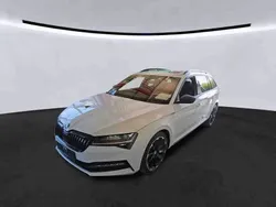 Weiß Gebraucht 2021 Skoda Superb SportLine Kombi | 27.790 € (Fairer Preis)
