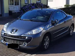 Grau Gebraucht 2008 Peugeot 207 CC Sport Cabrio | 3.190 € (Guter Preis)