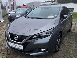 Grau Gebraucht 2020 Nissan Leaf N-Connecta Kleinwagen | 15.700 € (Fairer Preis)