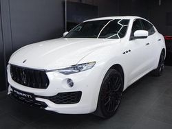 Weiß Gebraucht 2018 Maserati Levante SUV | 36.900 € (Fairer Preis)