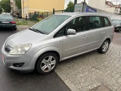 Silber Gebraucht 2009 Opel Zafira Edition Van / Kleinbus | 1.900 € (Superpreis)