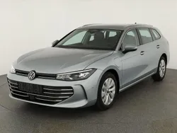 Oyster silver metallic Neu 2025 VW Passat Business Kombi | 44.445 € (Superpreis)