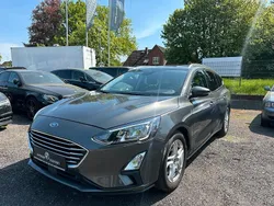 Grau Gebraucht 2019 Ford Focus Kombi | 8.950 € (Guter Preis)