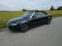Schwarz Gebraucht 2002 Audi A4 Cabriolet Cabrio | 2.999 €