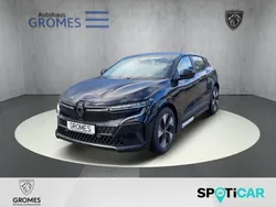 Weiß Gebraucht 2022 Renault Mégane Equilibre Limousine | 25.990 € (Superpreis)