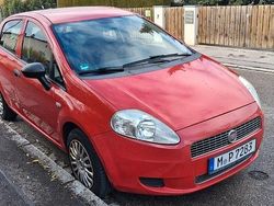 Rot Gebraucht 2009 Fiat Grande Punto Active Kleinwagen | 800 € (Superpreis)