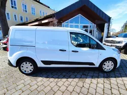 Weiß Gebraucht 2023 Ford Transit Trend Van / Kleinbus | 22.989 € (Fairer Preis)