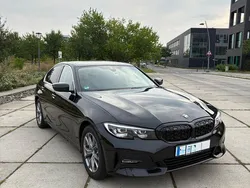 Schwarz Gebraucht 2020 BMW 330e Limousine | 27.890 € (Fairer Preis)