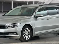 Silber Gebraucht 2017 VW Passat Comfortline Kombi | 12.990 € (Fairer Preis)