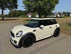 Weiß Gebraucht 2014 Mini Cooper Kleinwagen | 9.099 € (Guter Preis)