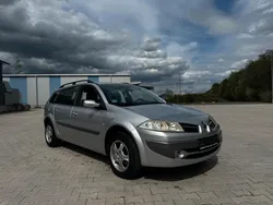 Grau Gebraucht 2007 Renault Mégane GrandTour Kombi | 2.799 € (Fairer Preis)
