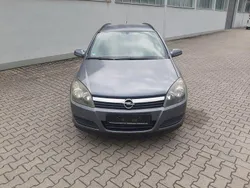 Grau Gebraucht 2006 Opel Astra Edition Limousine | 1.500 € (Guter Preis)