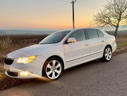 Weiß Gebraucht 2008 Skoda Superb Kombi | 4.600 € (Fairer Preis)