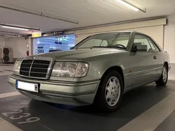 Grün Gebraucht 1990 Mercedes E300 AMG Coupé | 17.500 €