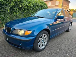 Blau Gebraucht 2002 BMW 320 Limousine | 4.800 € (Fairer Preis)