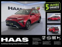 Dragon red / met (metallic) Gebraucht 2024 Hyundai Bayon Trend SUV | 19.480 € (Superpreis)