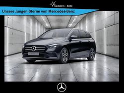 Metalliclack kosmosschwarz Gebraucht 2022 Mercedes 200 Progressive Limousine | 28.990 € (Superpreis)