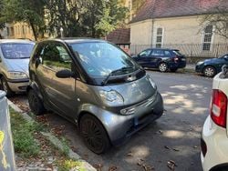 Grau Gebraucht 2003 Smart ForTwo Coupé Kleinwagen | 500 €